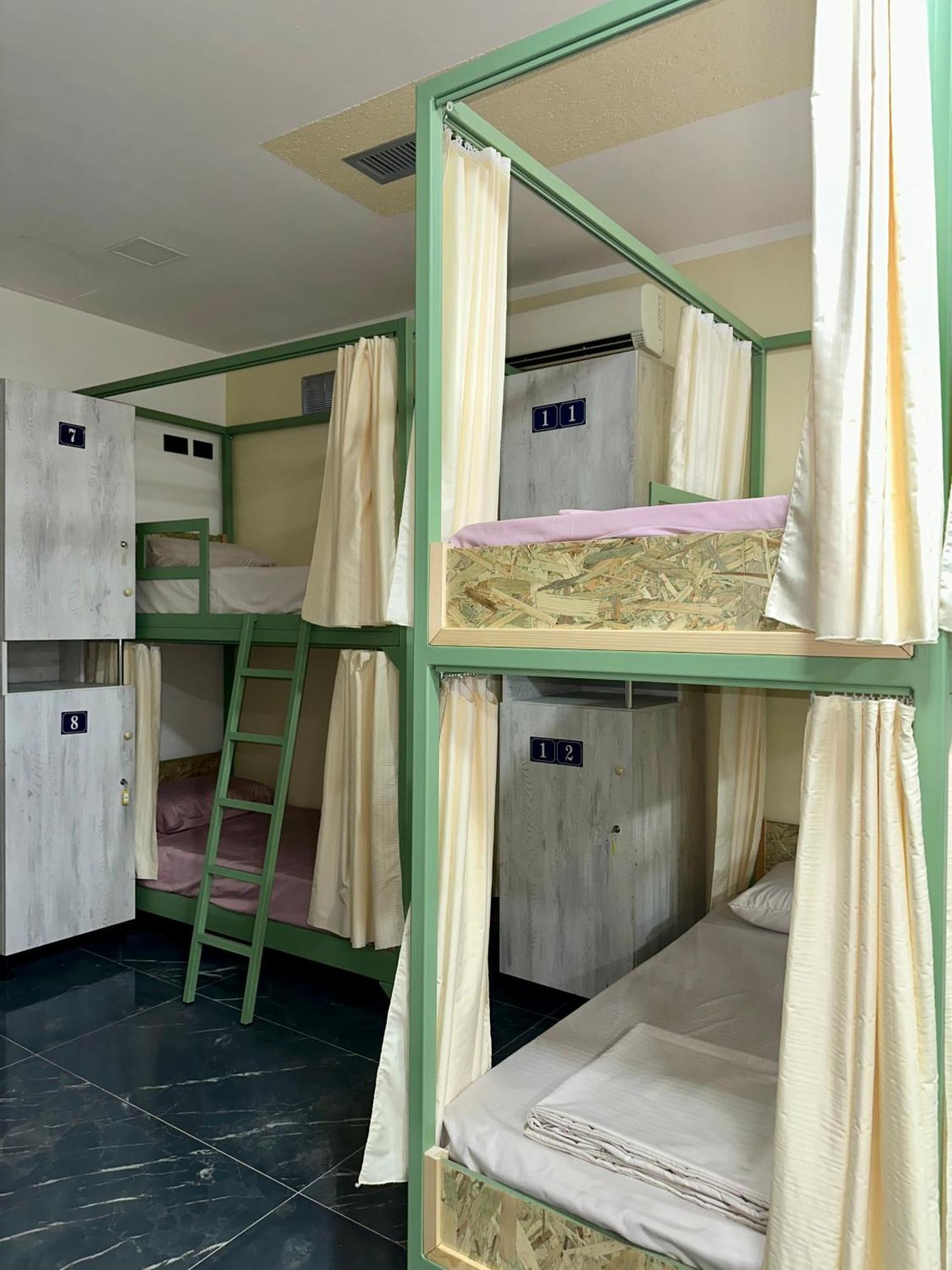 שקודר Canarin Hostel מראה חיצוני תמונה